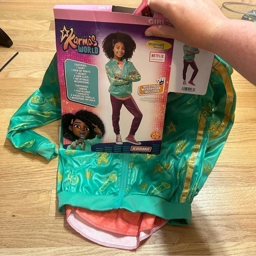 Karma’s World Costume NEW Netflix Small 6/6X Inflatable Microphone Kids